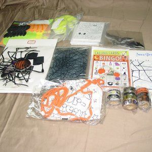 ASSORTED HALLOWEEN DECORATION